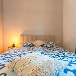 Flexible Selfcheckins 129 - Zagreb - Garage - Loggia